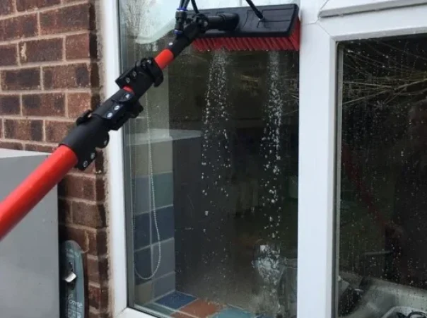 window cleaner Margate, Broadstairs, Ramsgate, Westgate On Sea, Birchington On Sea, Herne Bay, Whitsable, Sandwich.